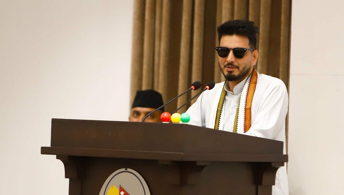 ‘खुट्टा भाँचिदिनू’ भन्ने अभिव्यक्तिबारे मन्त्री लम्सालले दिए ‘प्रष्टीकरण’
