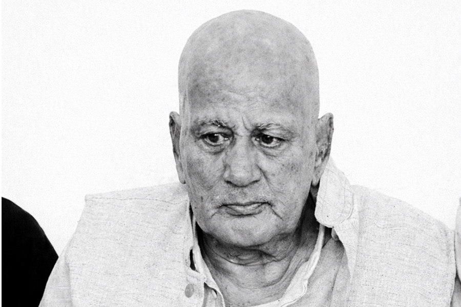 पूर्वमन्त्री खरेलको निधन