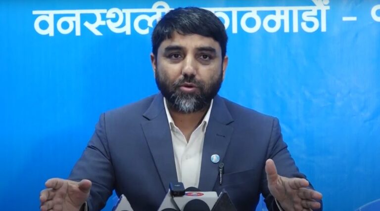 महामन्त्रीबाट पछि हटे कवीन्द्र बुर्लाकोटी