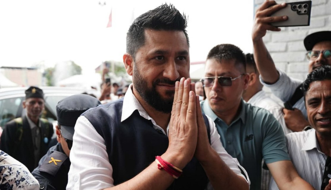 रातभरको सहमति प्रयास असफल, निराश भएर निस्किए रवि लामिछाने