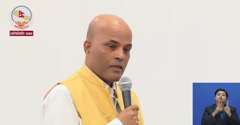 संसद्‌मा अमरेशको आक्रोश– ‘राज्य संकटमा छ, लोकतन्त्र नै सिद्धिने काम नगरौँ’