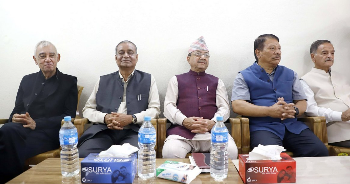 कांग्रेसको देउवा समूहको बैठक चुनदेवीमा सुरु, राष्ट्रिय भेलाको तयारी