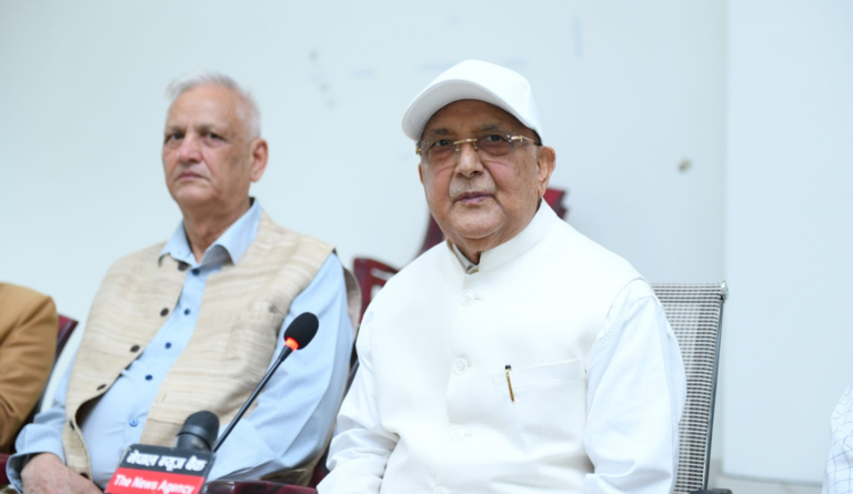 सरकार उम्लिएको दूध जस्तै हो, धेरै बेर टिक्दैनः केपी ओली