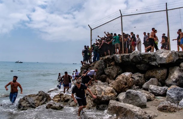 हजारौं आप्रवासी एकैपटक स्पेन पस्दा ‘संकटकाल’ घोषणा
