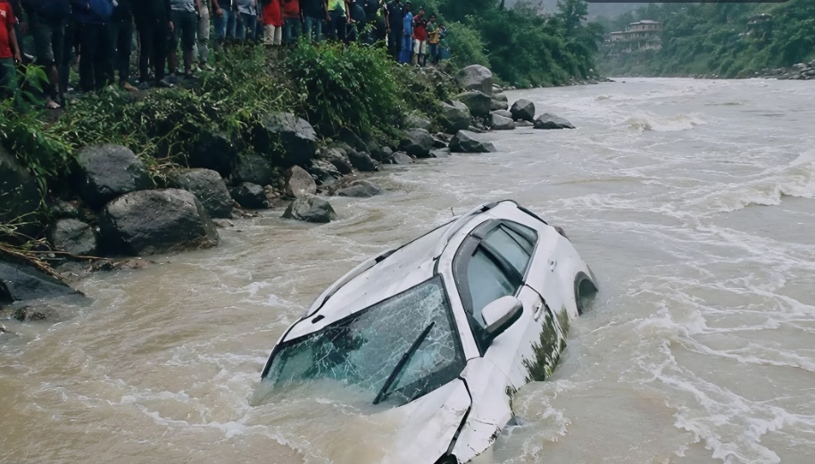 सुनकोशीमा खसेको कारमा सवार तेस्रो व्यक्तिको पहिचान खुल्यो,नेकपा एमालेका नेता
