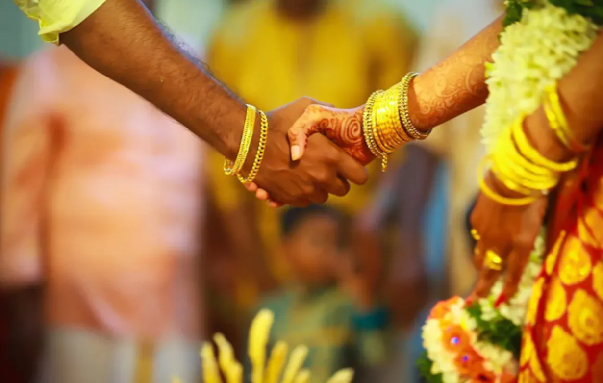२५ जनासँग विवाह गर्ने पुरुष बल्ल परे कानुनी फन्दामा