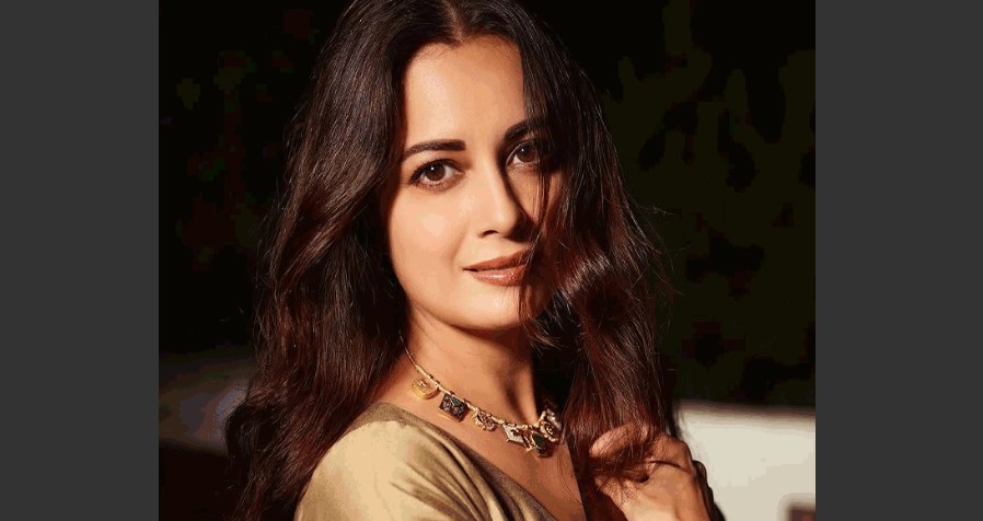 मलाई ५०० पुरूषका अगाडी ब्रा र अन्डरबेयरमा देखिन भनियोः अभिनेत्री दिया मिर्जा
