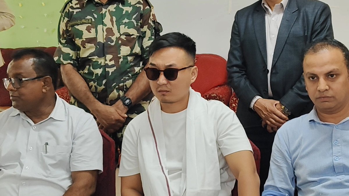 तराईमा उत्पन्न तनाव अन्त्य गर्न गृहमन्त्रीद्वारा जनकपुरमा आन्दोलनरत पक्षसँग वार्ता सुरु