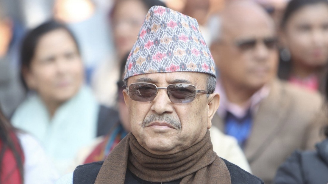 सहमतिका लागि महाधिवेशन स्थगित गर्न गगन थापालाई पूर्णबहादुर खड्काको आग्रह