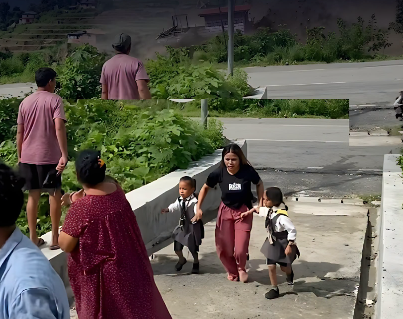 बाढीको भेल केही सेकेन्ड मात्र टाढा थियो, तर आमाले आफ्ना सन्तानको हात भने छाडिनन्…