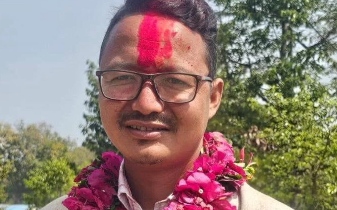 एमालेका युवा नेता योगीद्वारा पार्टी त्याग