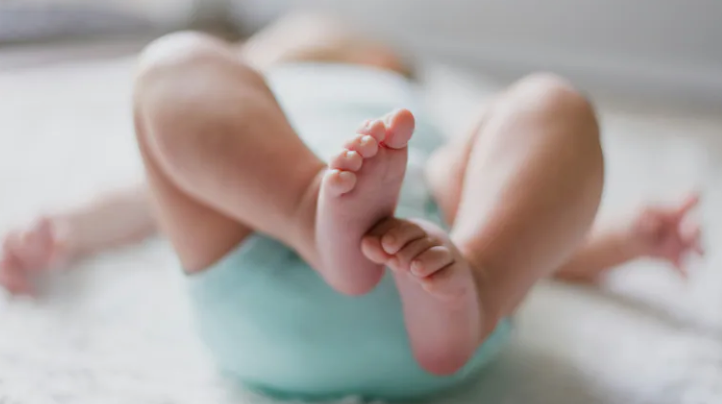 अमेरिकी नागरिकता पाउन धनी चिनियाँ दम्पतीहरू सरोगेसीतर्फ आकर्षित