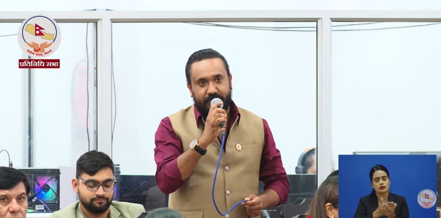 आईजीपी दानबहादुर कार्कीलाई बर्खास्त गरी छानबिन गर्न खगेन्द्र सुनारको माग