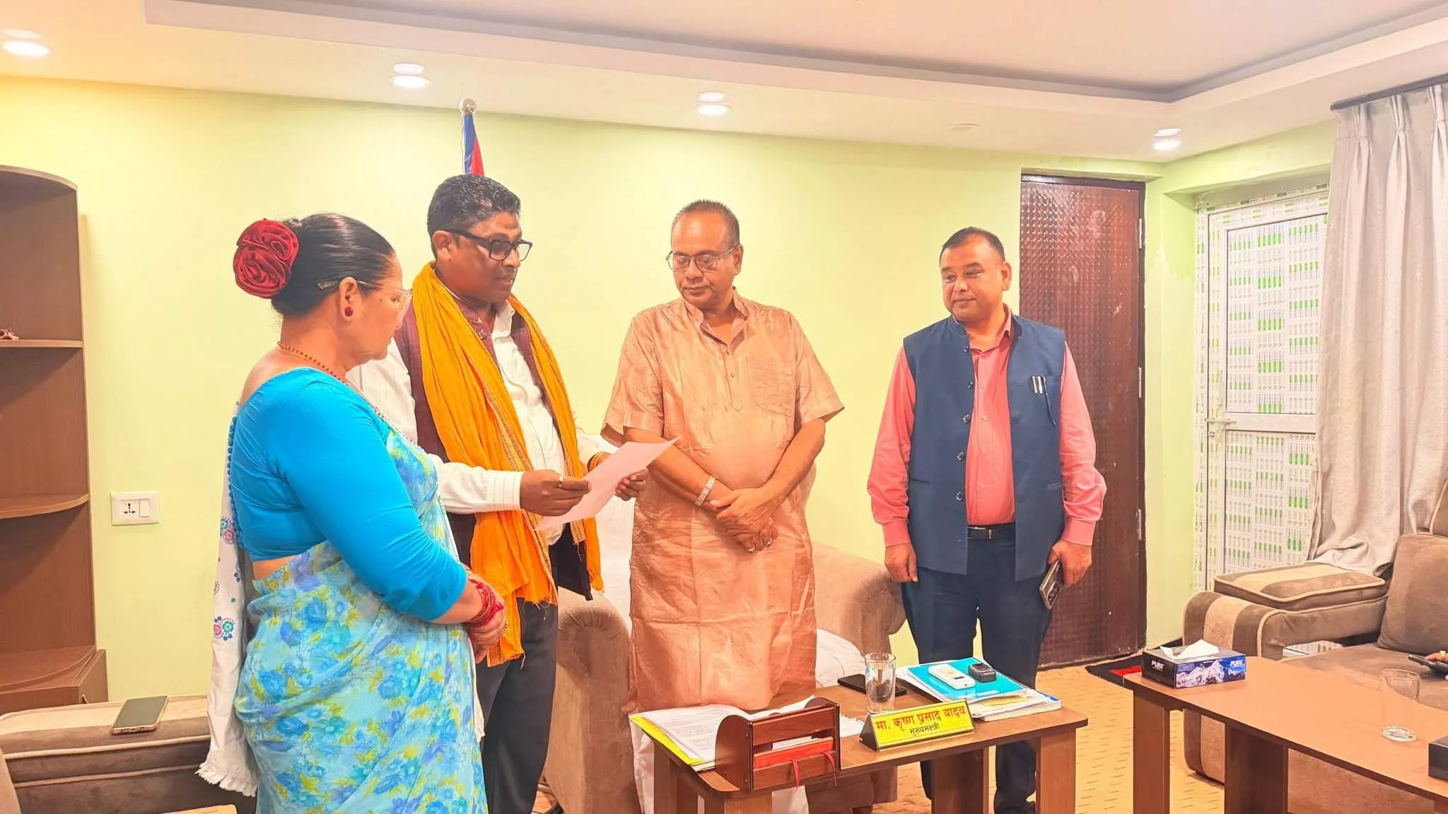 मधेस सरकारबाट बाहिरियो एमाले, चार मन्त्रीले दिए राजीनामा